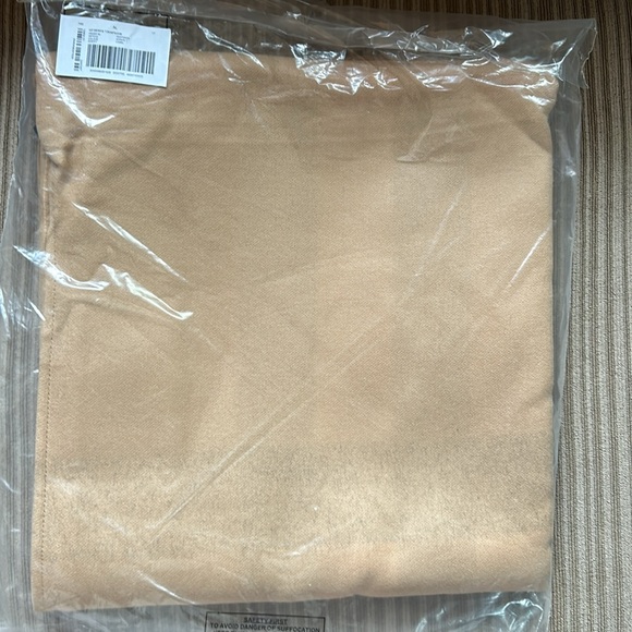 burberry wool panco - Picture 8 of 10